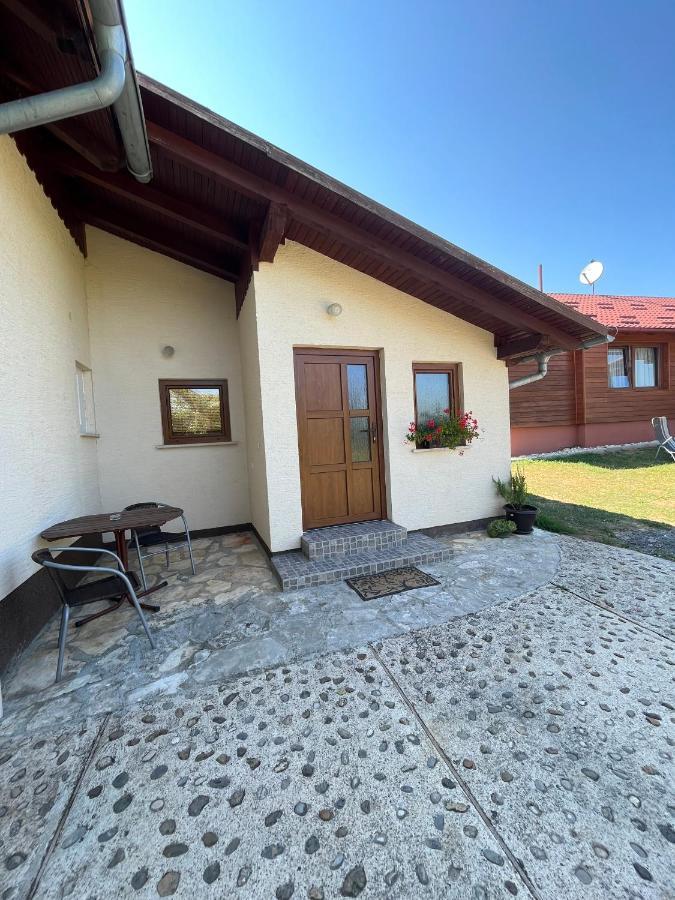 Guesthouse Hodak Selište Drežničko Eksteriør bilde